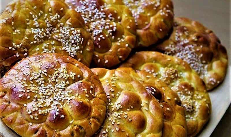 تصویر 2 از کلمپه خرمایی یزد شیرینی محلی سنتی با خرمای تازه